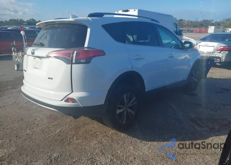 2017 Toyota Rav4 Xle z USA, uszkodzony, nr VIN 2T3WFREVXHW404447